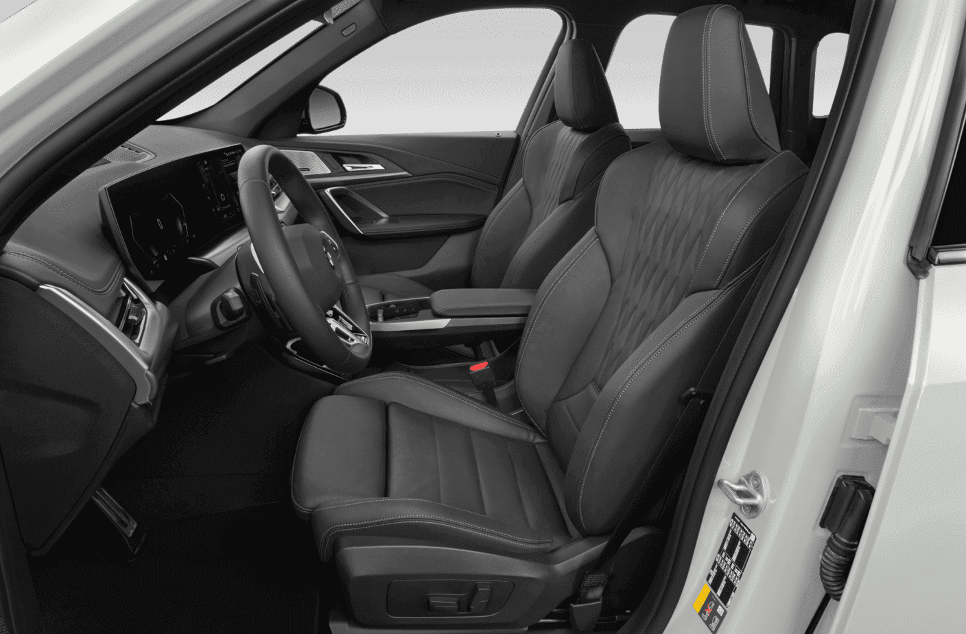 BMW iX1, foto 4 di 8